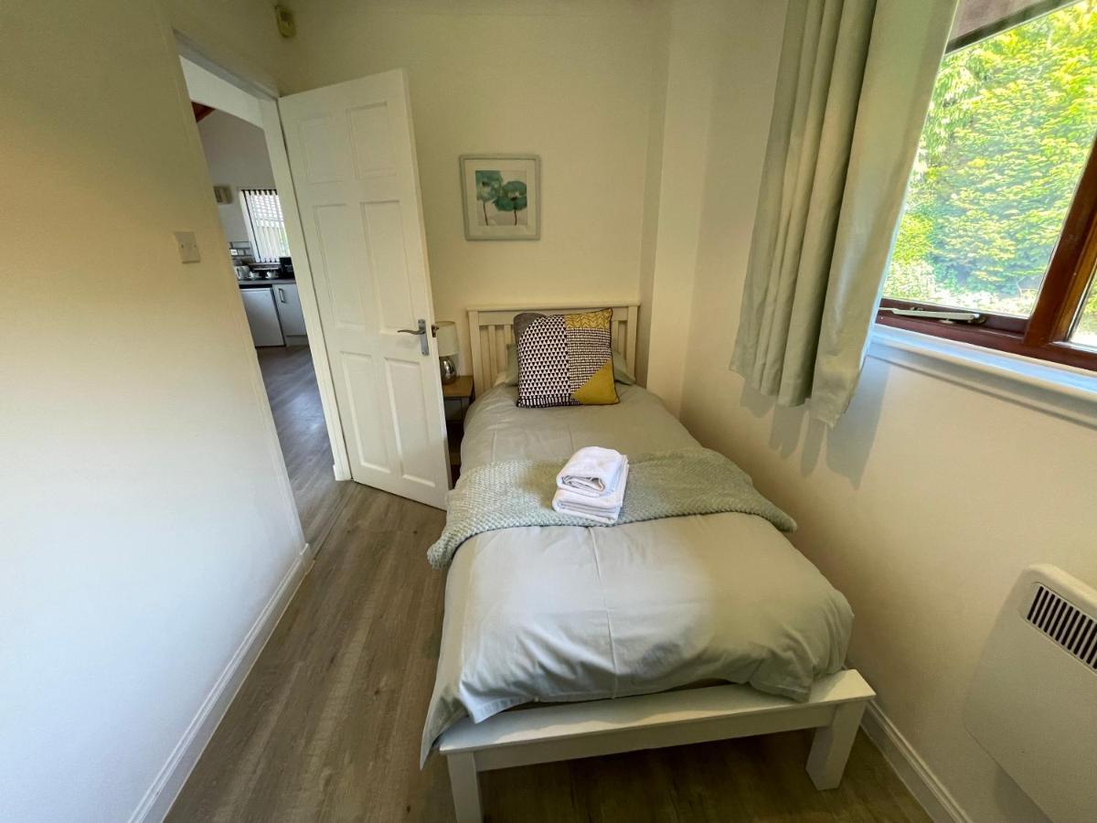 Wellsfield Farm Lodge *