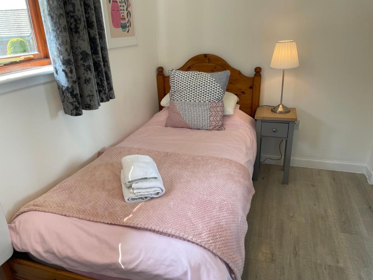 Wellsfield Farm Lodge *